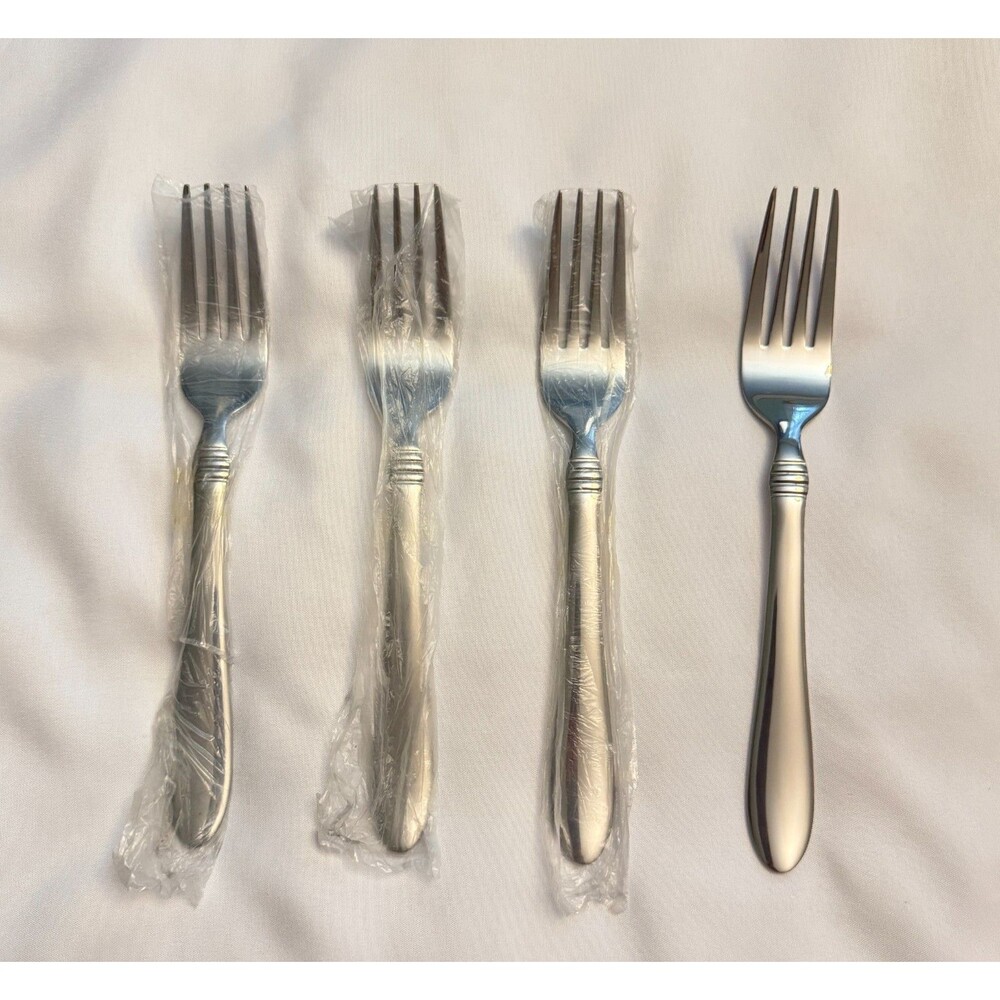 Oneida Banbury Set of 4 Dinner Forks New Unused Stainless Steel Flatware China